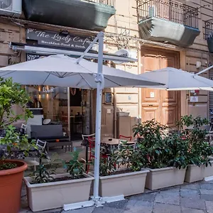 Couette-café Cernisi, Palerme